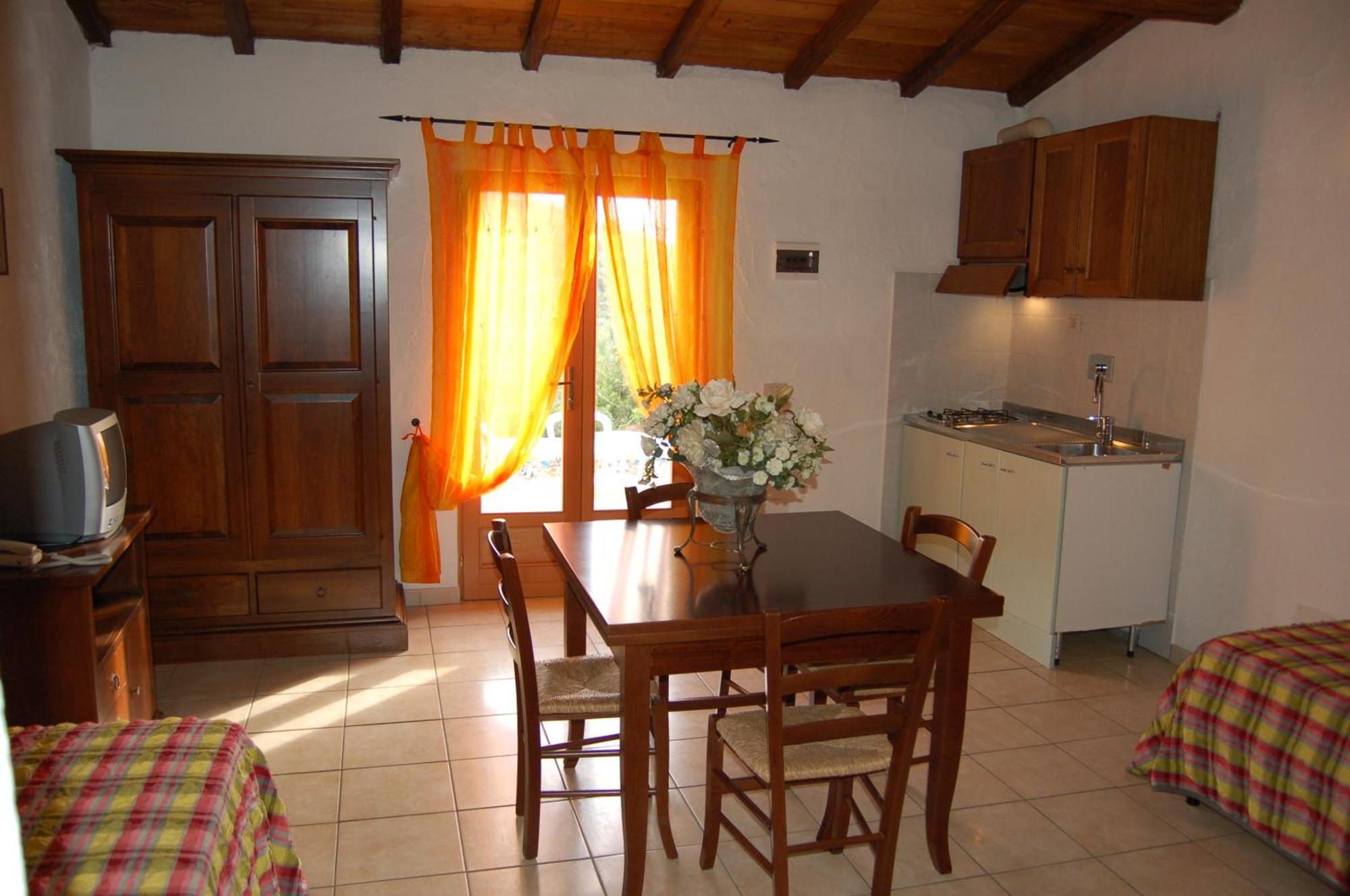 Residential Hotel Villaggio Innamorata Capoliveri  Ruang foto