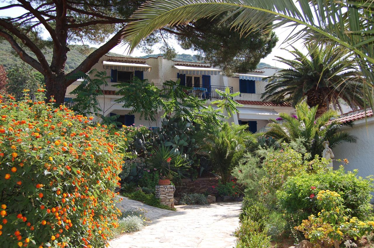 Residential Hotel Villaggio Innamorata Capoliveri  Bagian luar foto